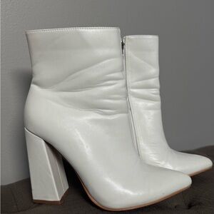 Elegant White Ankle Boots